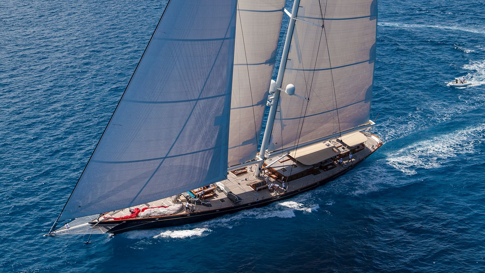 Are These The Most Beautiful Classic Yachts Of All Ti vrogue.co
